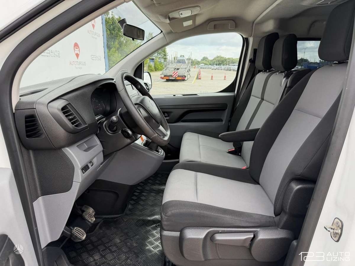 Citroen Jumpy, 2.0 l., passenger minibus