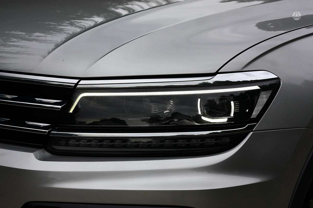 Volkswagen Tiguan - 3