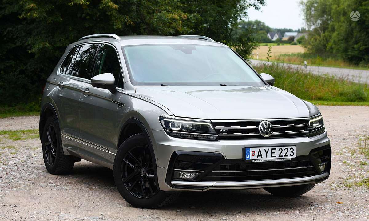 Volkswagen Tiguan - 9
