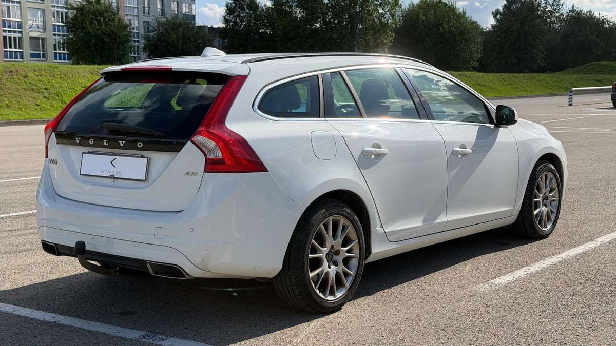 Volvo V60, 2.4 l., Универсал