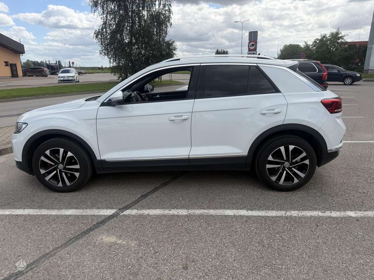 Volkswagen T-Roc - 7