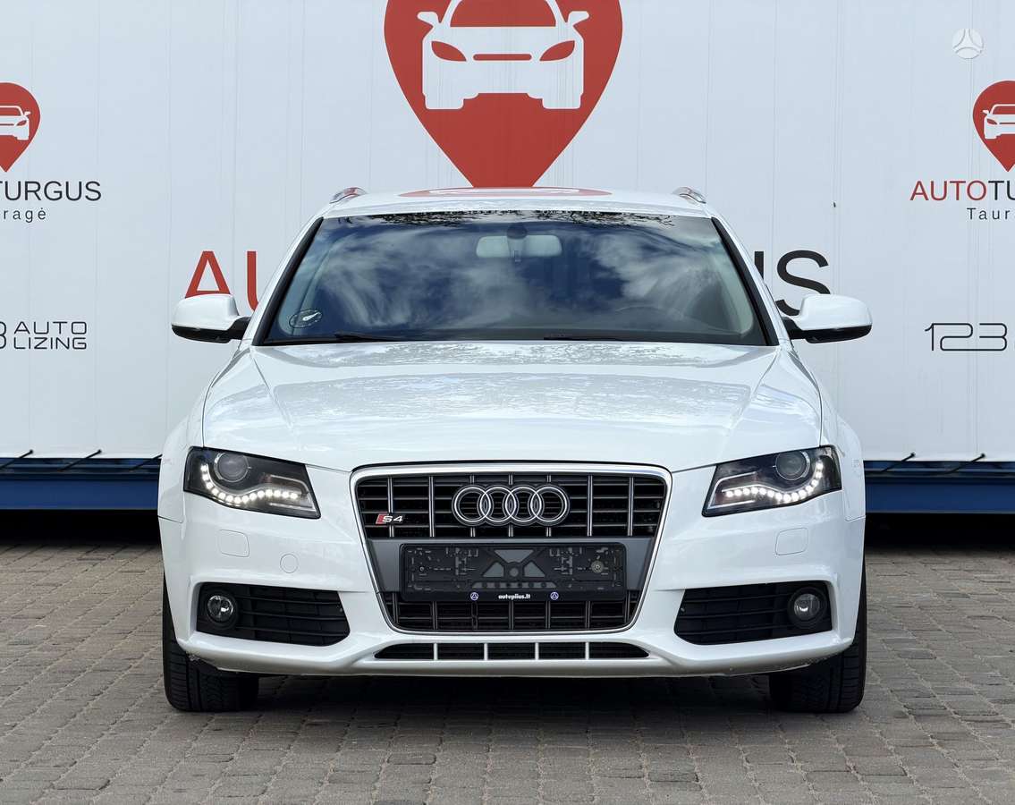 Audi A4, 2.0 l., universalas