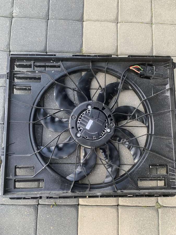 Mercedes-Benz E klasė bamperiai