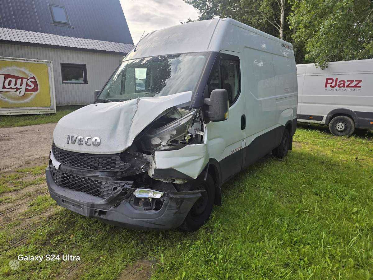Iveco DAILY, грузовые микроавтобусы
