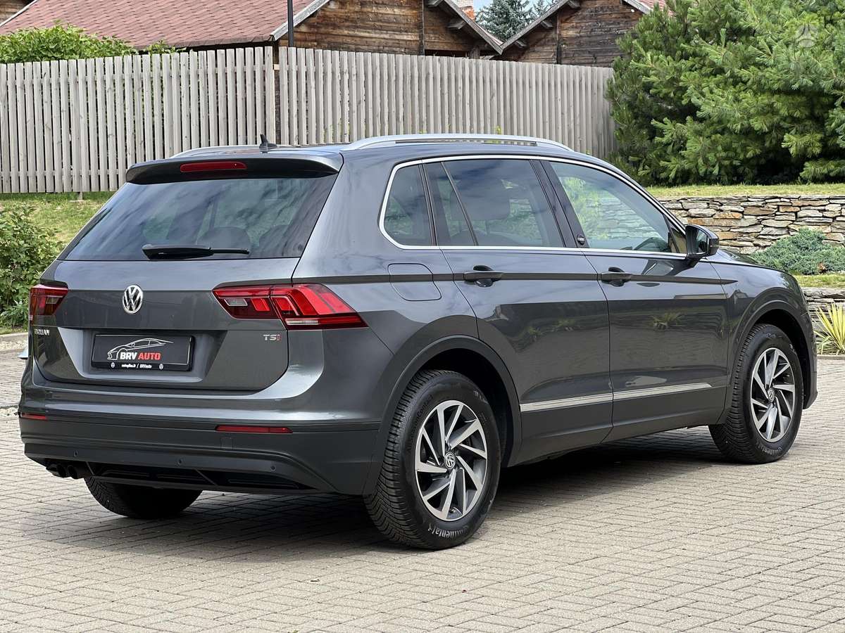 Volkswagen Tiguan - 7