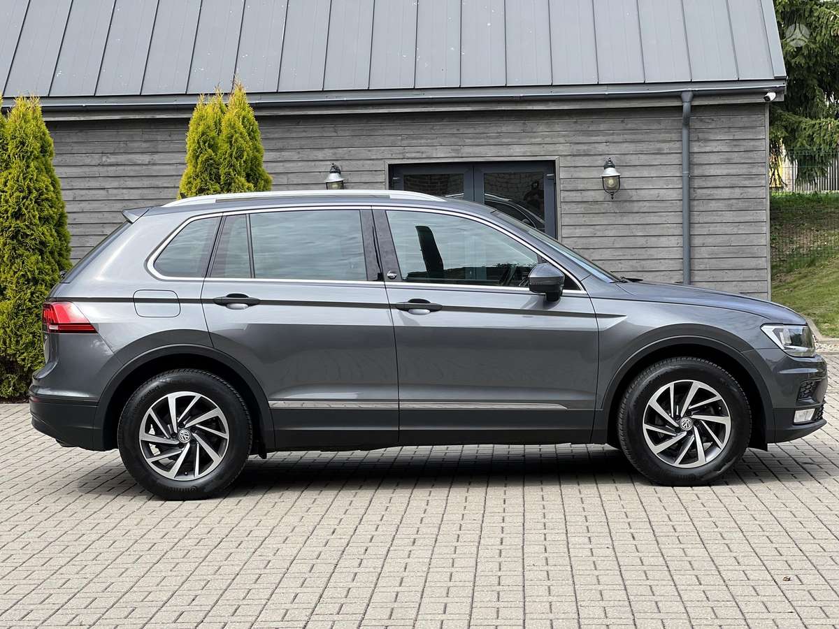 Volkswagen Tiguan - 6