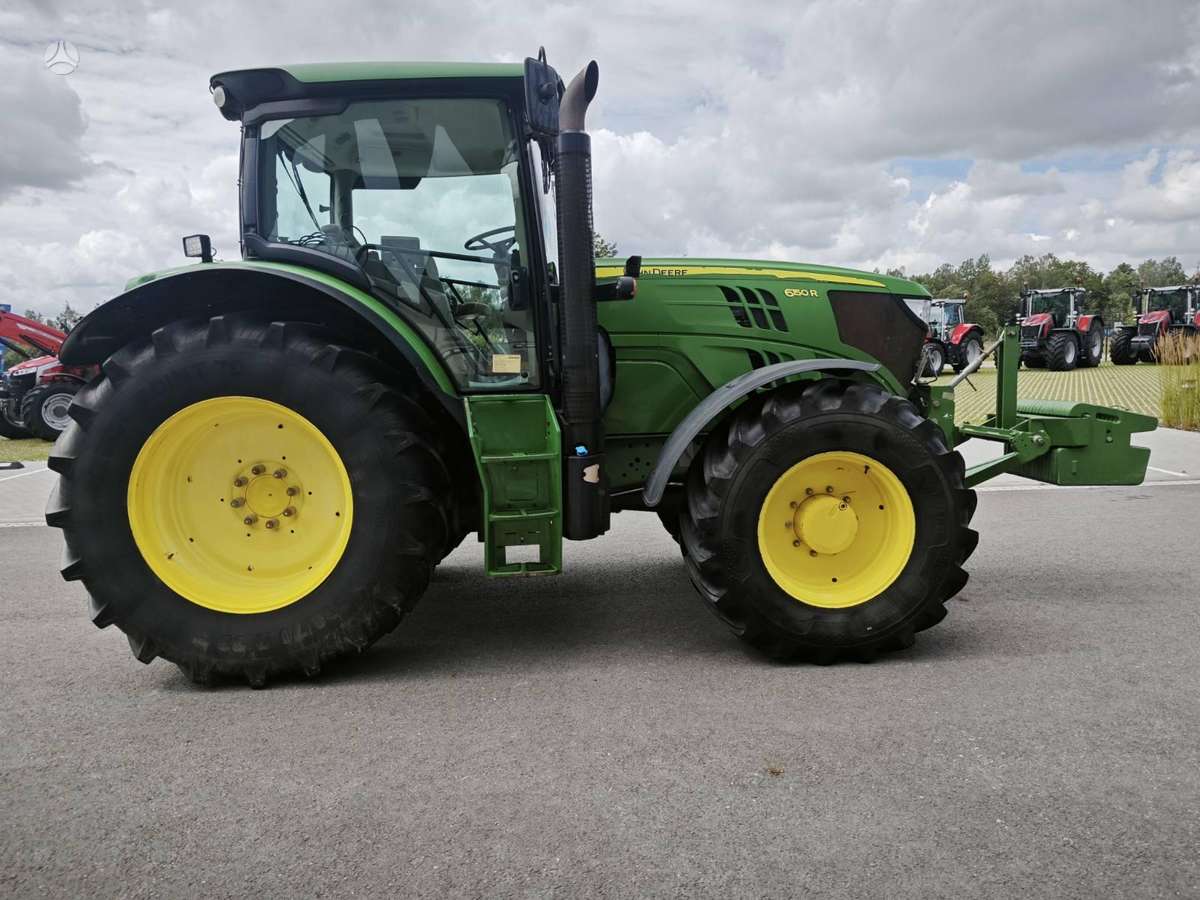 John Deere 6150R, тракторы
