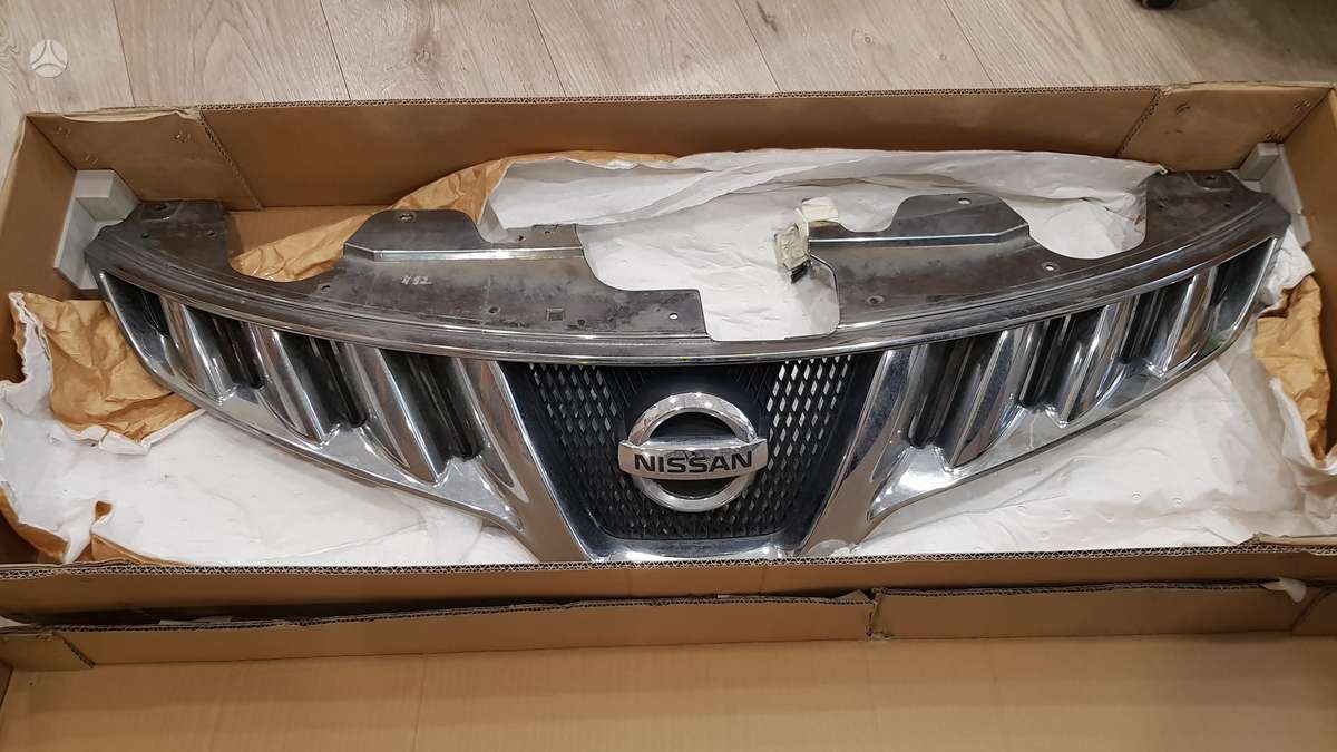 Nissan Murano apdailos grotelės