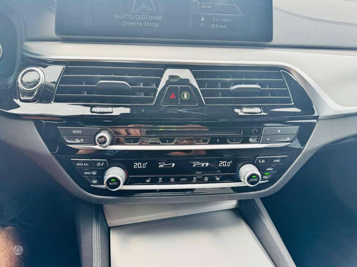 BMW 520, 2.0 l., universalas