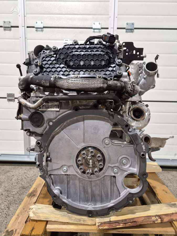 Land Rover Defender, DT306, двигатель