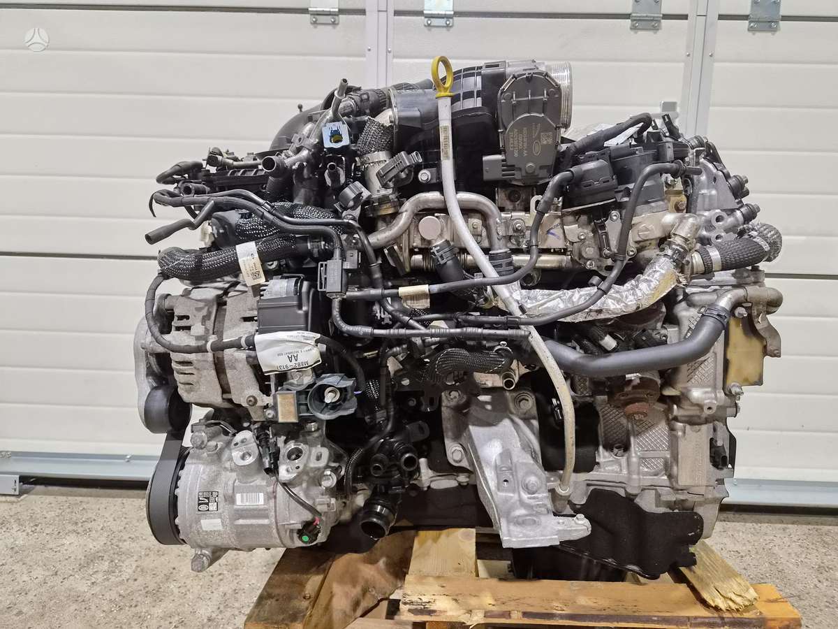 Land Rover Defender, DT306, двигатель