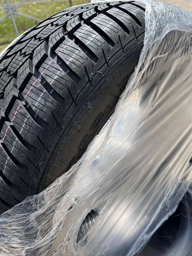 Sava ESKIMO HP 2, winter 245/45 R18
