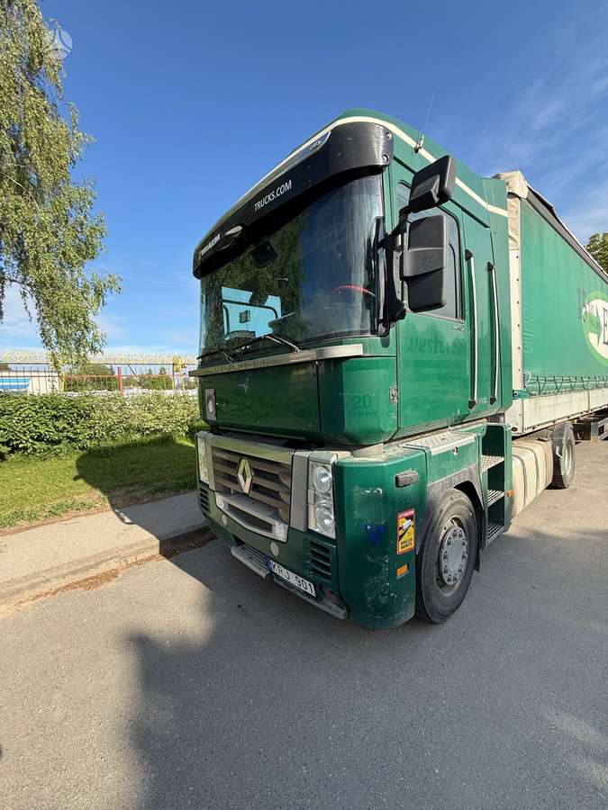 Renault Magnum, double sleeper