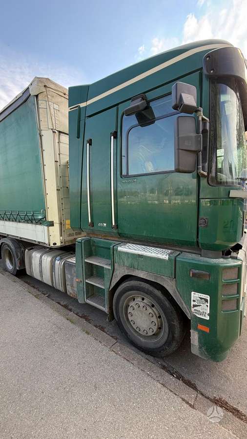 Renault Magnum, 2 miegamosios vietos