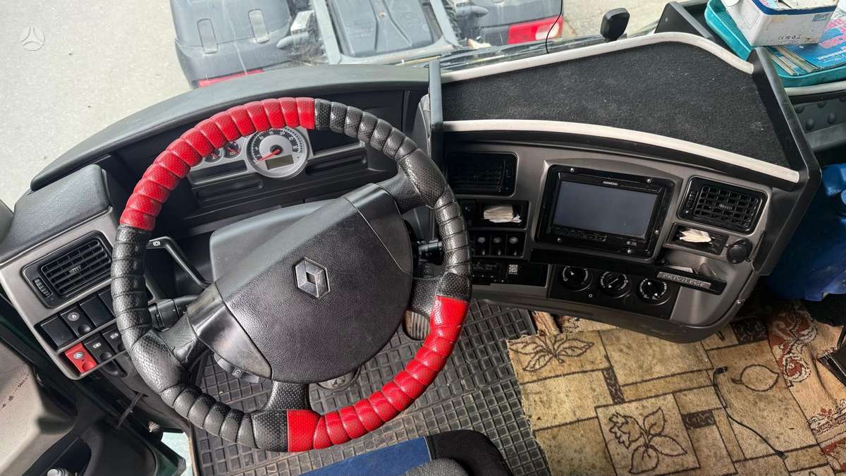 Renault Magnum, double sleeper
