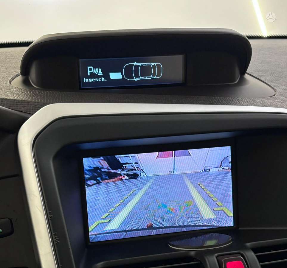 Volvo XC60 - 8
