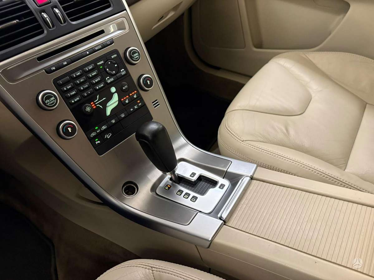 Volvo XC60 - 10