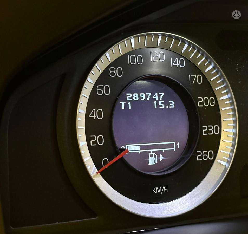 Volvo XC60 - 3