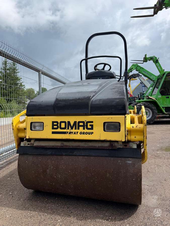 Bomag BW120AD-4, vibro technika