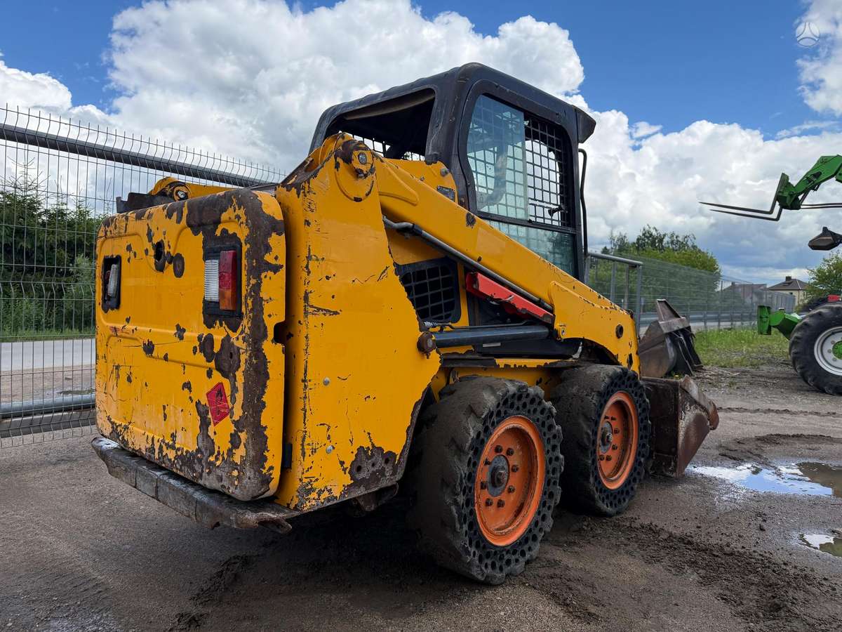 Bobcat S450, mini loaders