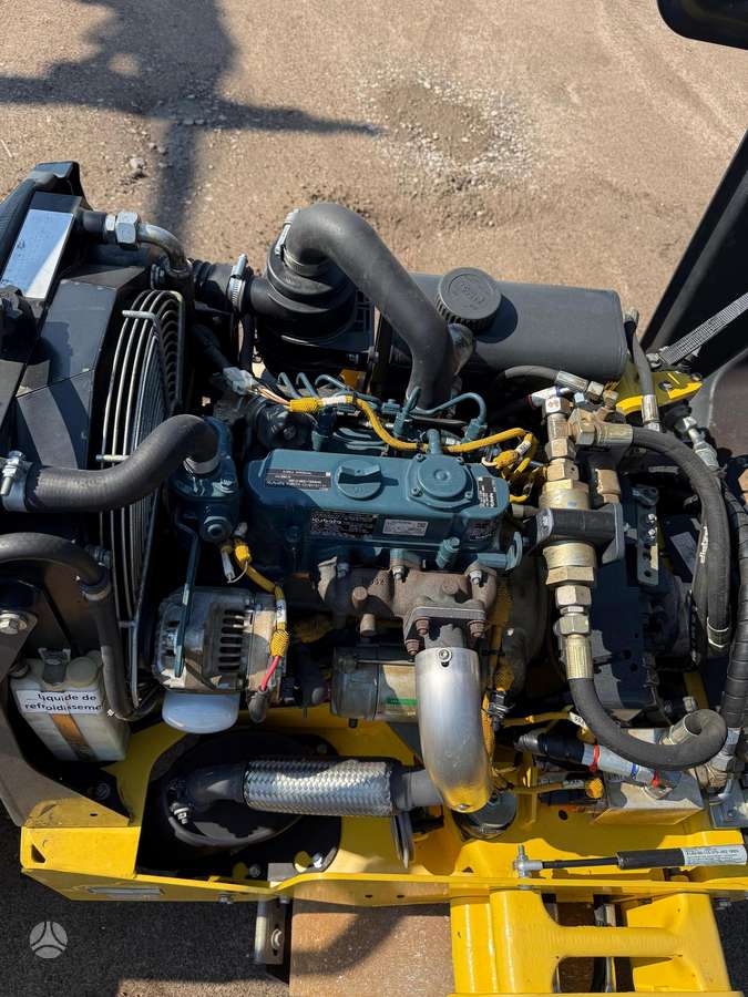 Bomag BW100ADM-5, vibrator / compactor