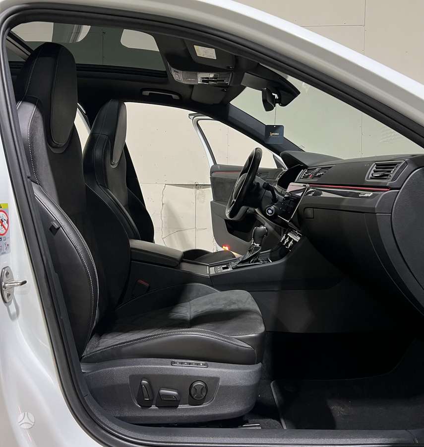 Skoda Superb, 1.4 l., Универсал