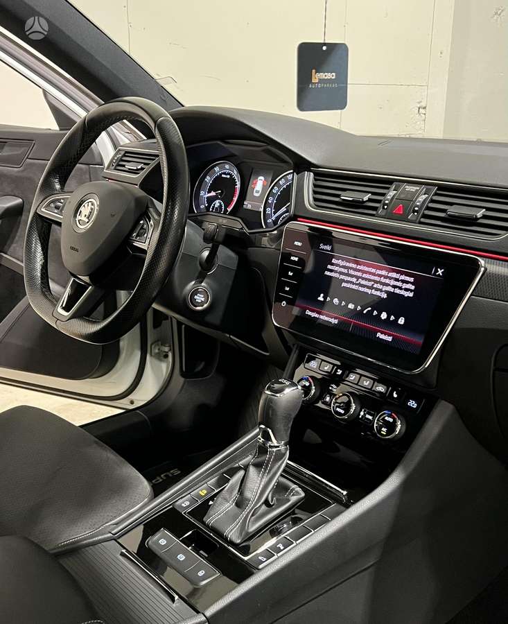 Skoda Superb, 1.4 l., Универсал