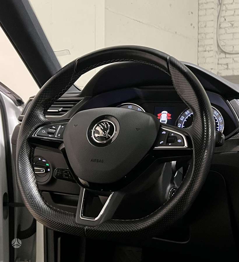 Skoda Superb, 1.4 l., wagon