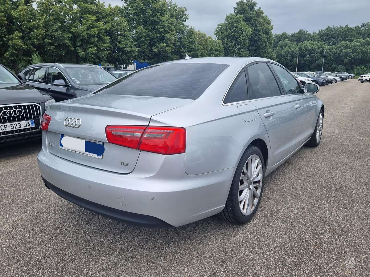 Audi A6, 2.0 l., Седан