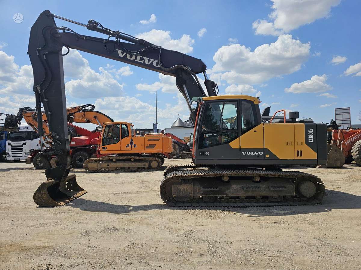 Volvo EC180EL, ekskavatoriai