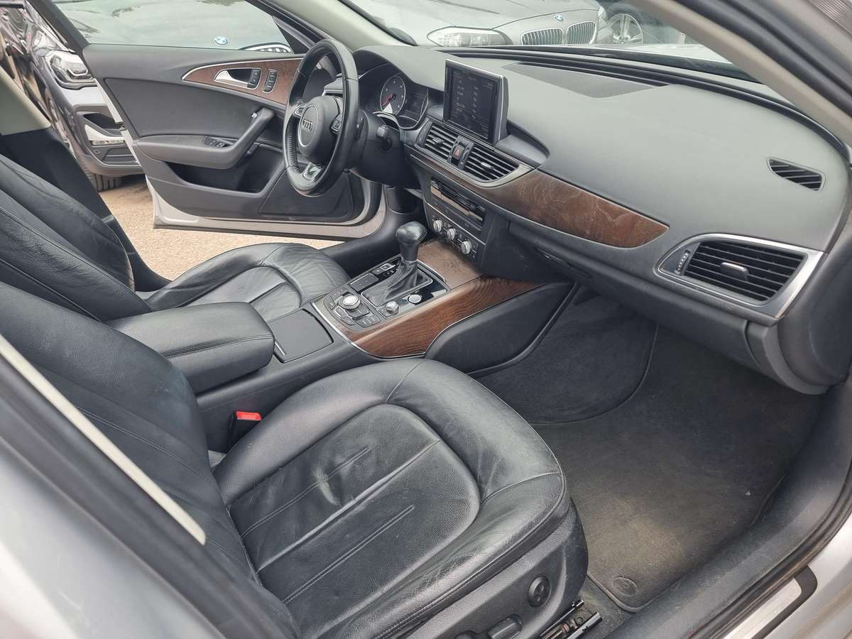 Audi A6, 2.0 l., Седан