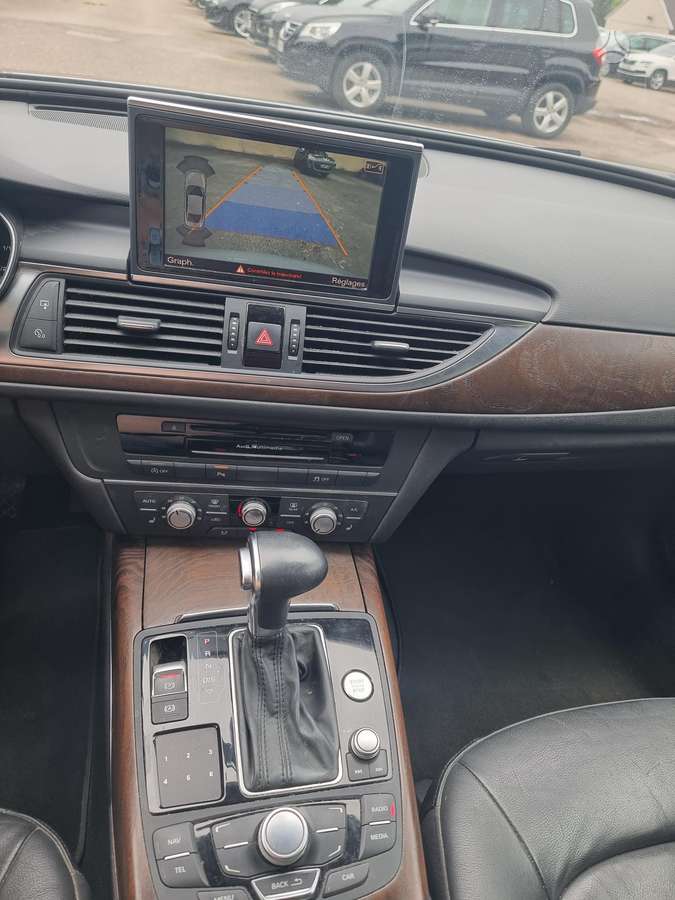 Audi A6, 2.0 l., Седан
