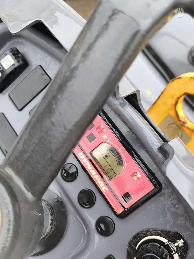 Dynapac CC1000, вибромашины