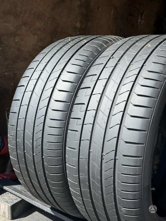 Pirelli P ZERO, summer 275/40 R20