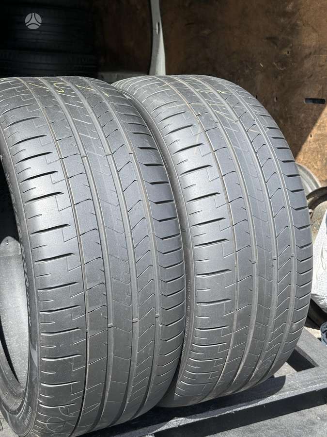 Pirelli P ZERO, летние 275/40 R20