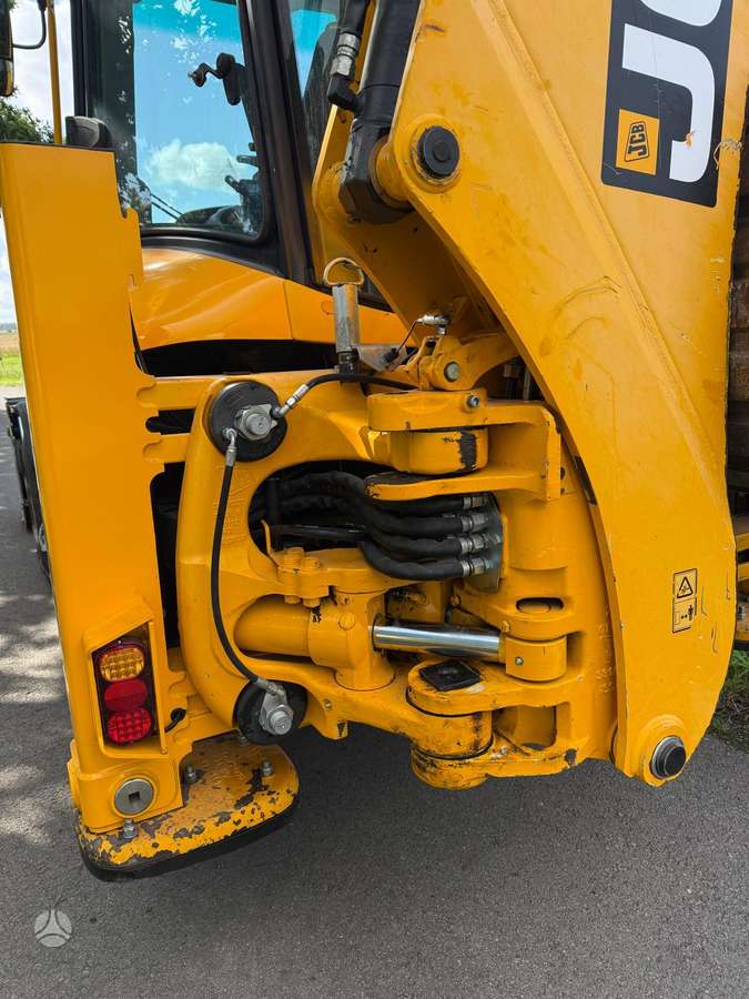 JCB 3CX, excavator loader