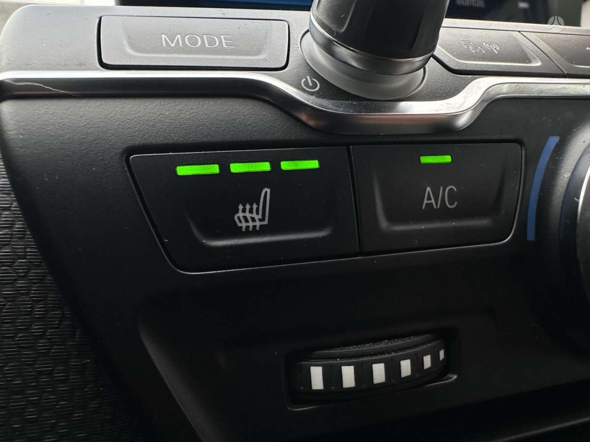 BMW i3, 42 kWh, hatchback