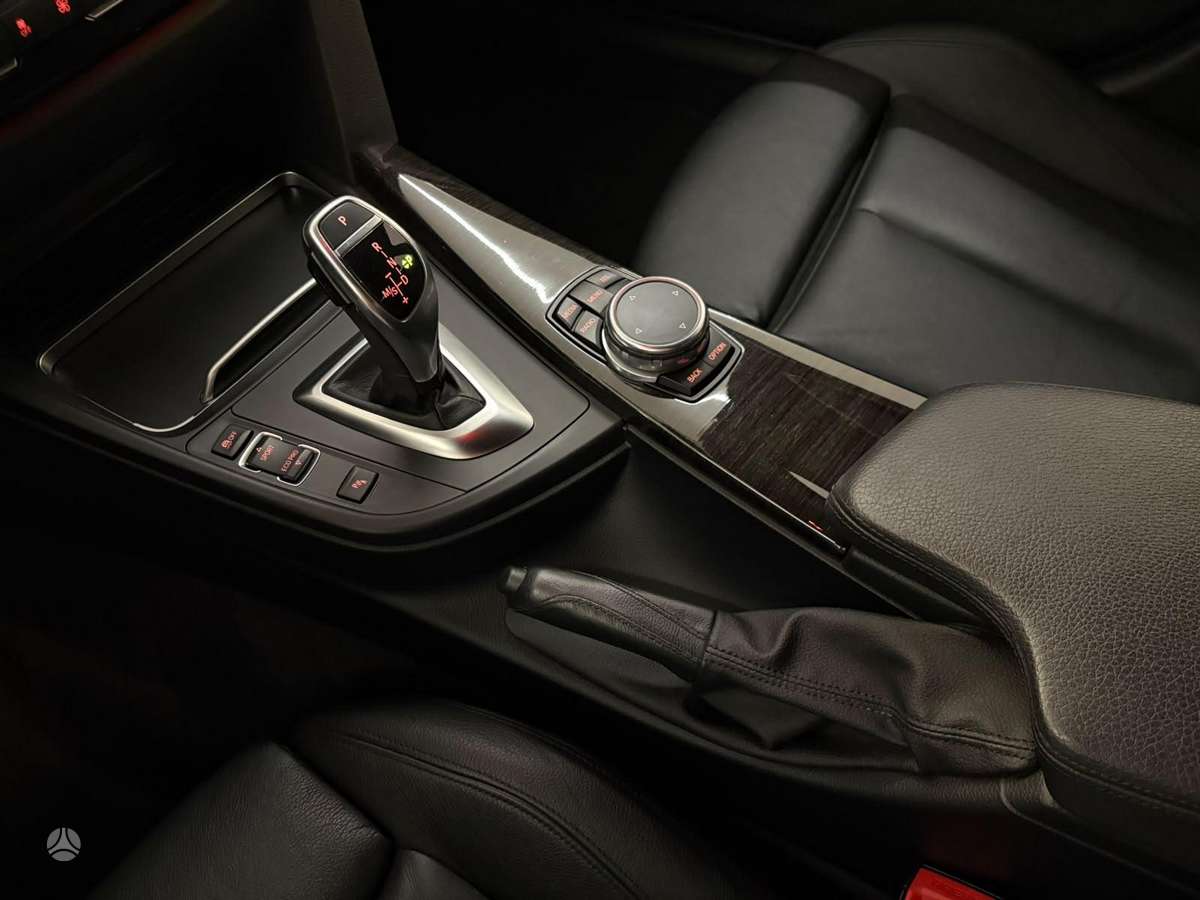 BMW 330, 3.0 l., Универсал