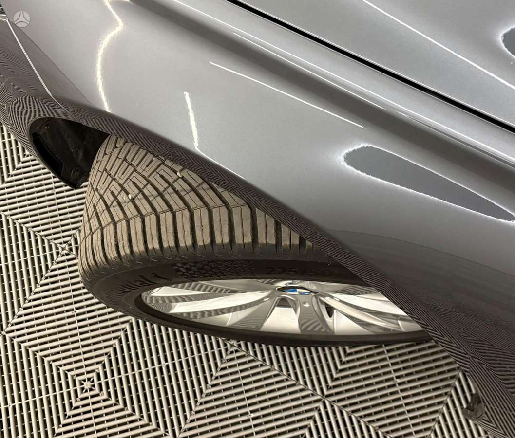 BMW 330, 3.0 l., wagon