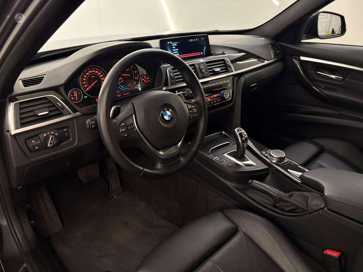 BMW 330, 3.0 l., Универсал