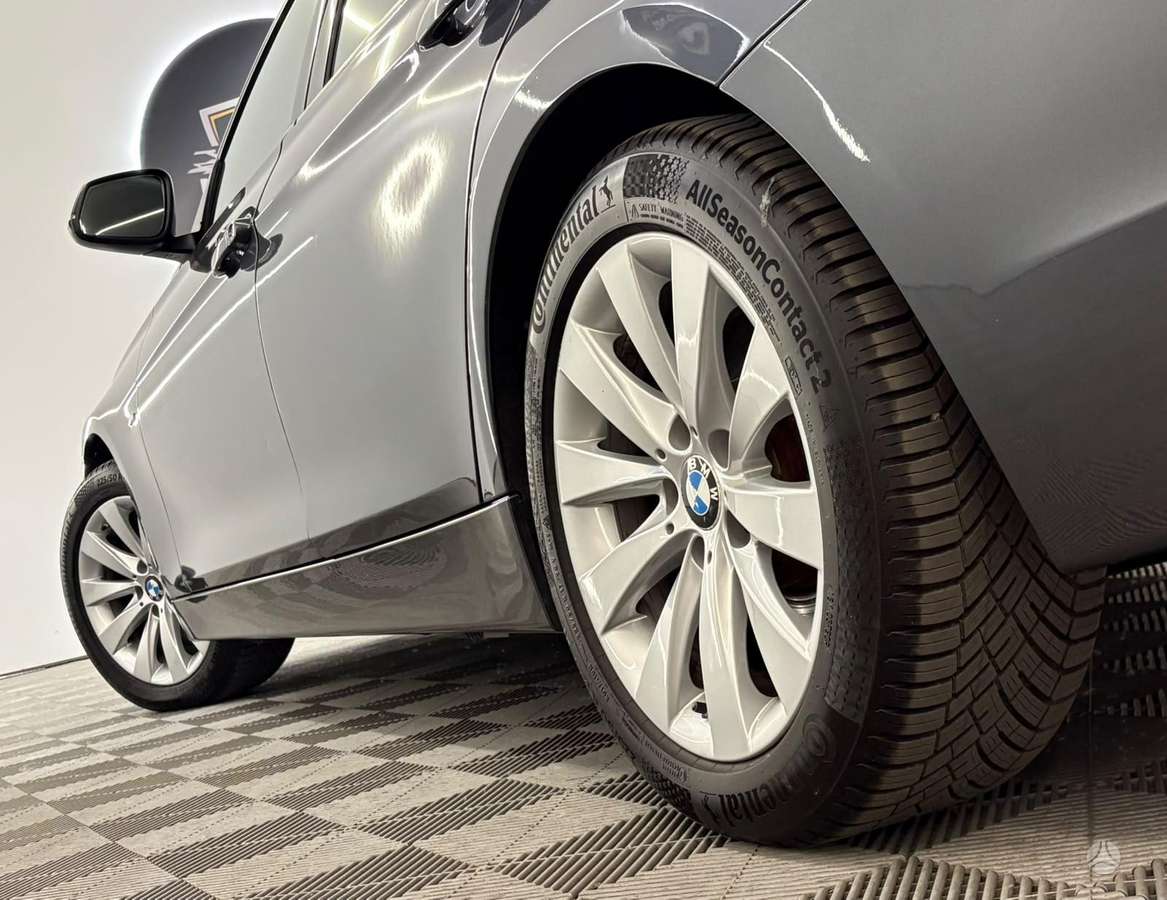 BMW 330, 3.0 l., Универсал