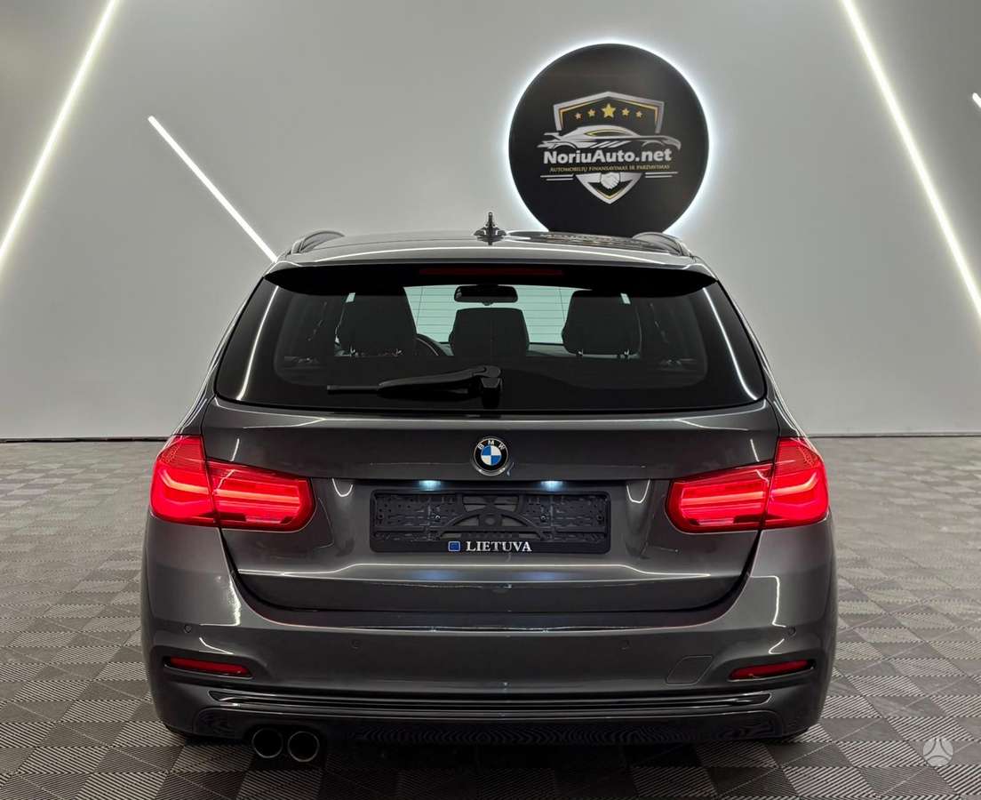 BMW 330, 3.0 l., wagon
