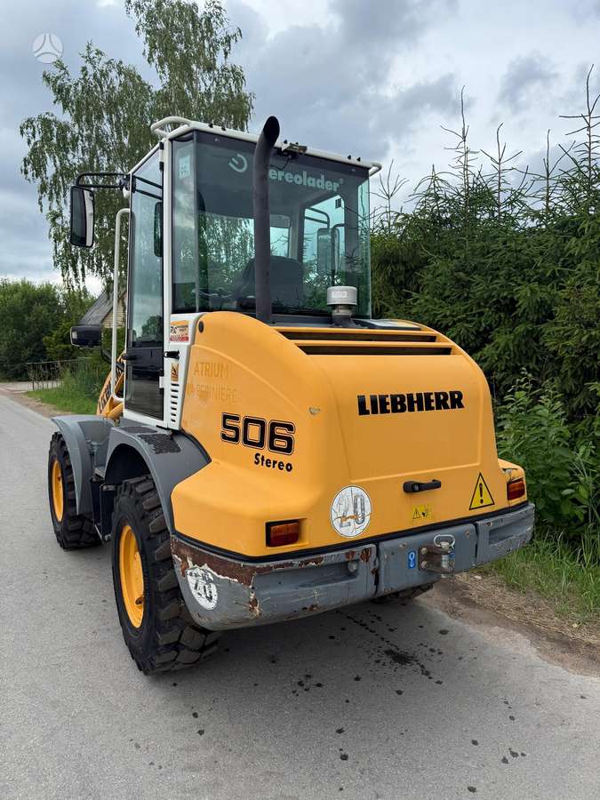 Liebherr L506 Stereo, frontal loader