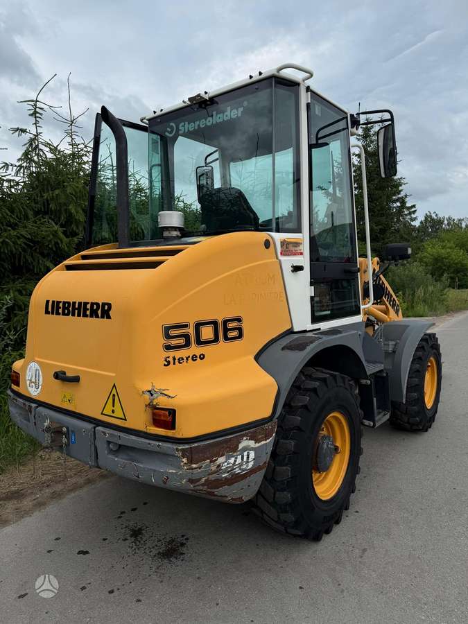Liebherr L506 Stereo, frontal loader