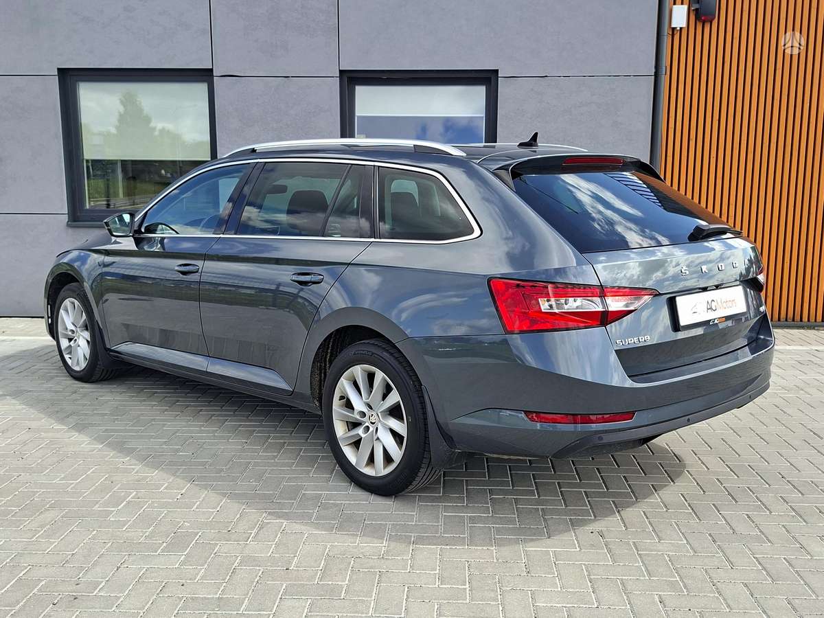 Skoda Superb, 2.0 l., Универсал
