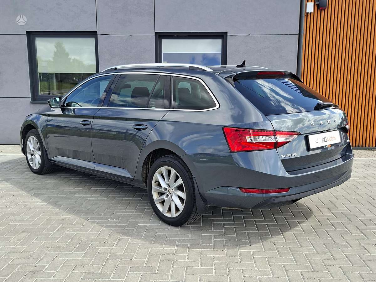 Škoda Superb - 4