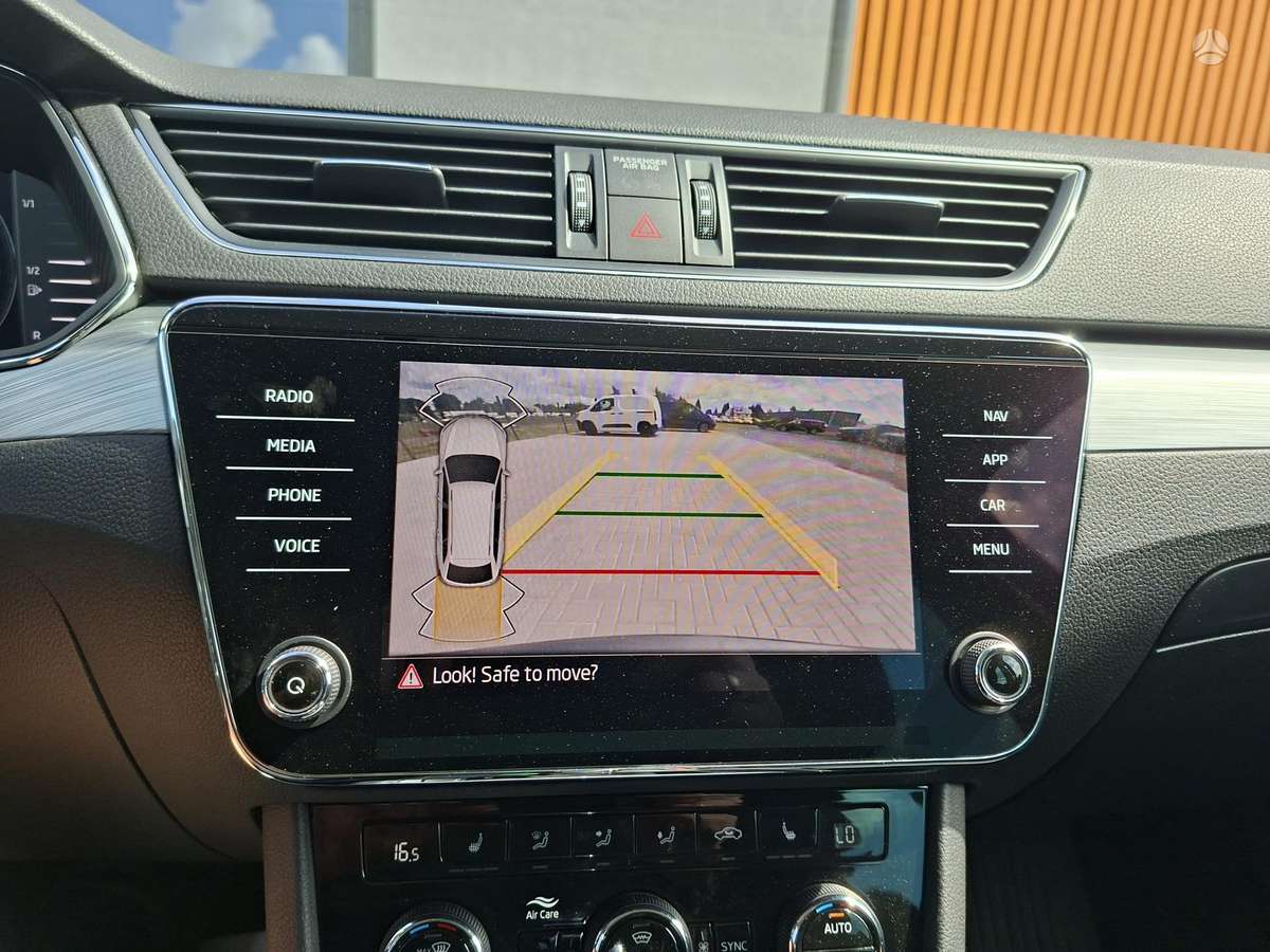 Skoda Superb, 2.0 l., Универсал