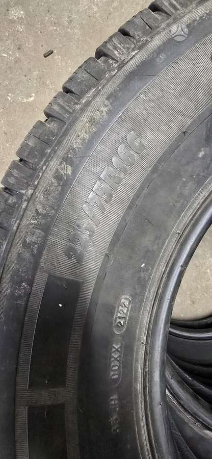 Michelin, universalios 225/75 R16