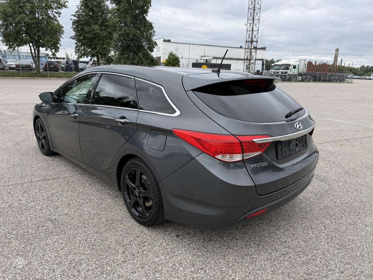 Hyundai i40, 1.7 l., Универсал