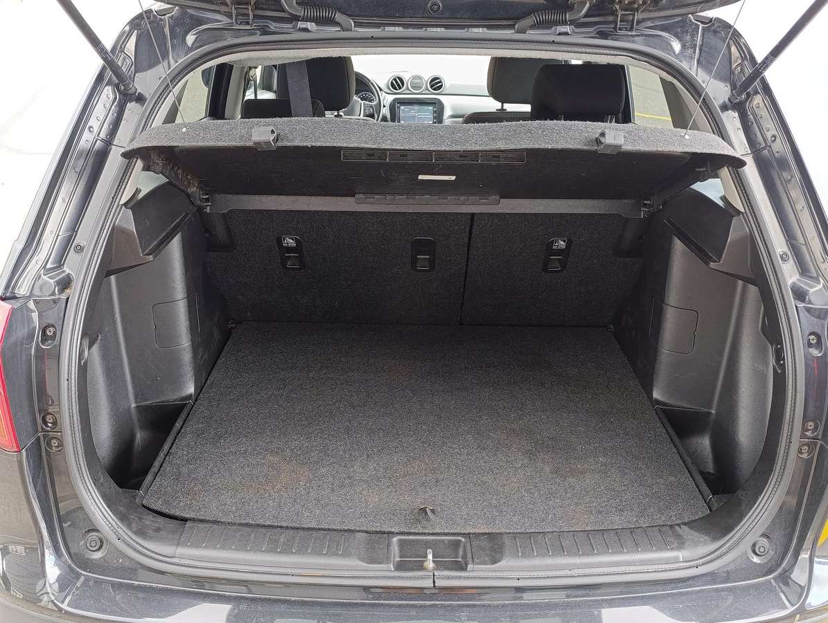 Suzuki Vitara - 11